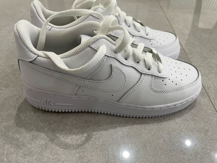 The Nike Air Force 1, UK5.5