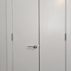 Double Door 80x32