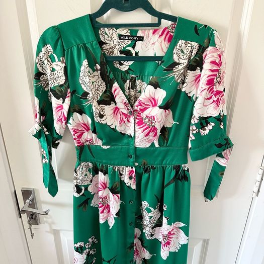 Wild Pony Floral Dress Small