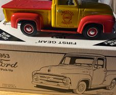 First Gear Ford F-100 pick up