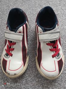 Clarks baby shoes. UK8F/EUR 25