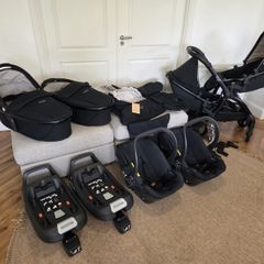 Egg 2 Twin Travel System