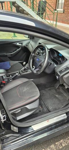 Ford Focus St Line