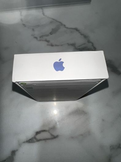 iPhone 17 Pro (256GB, Deep Blue)