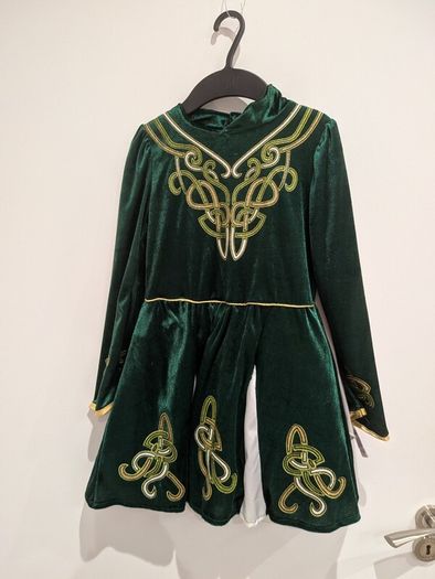 Irish dancer dress ( St. Patrick day)