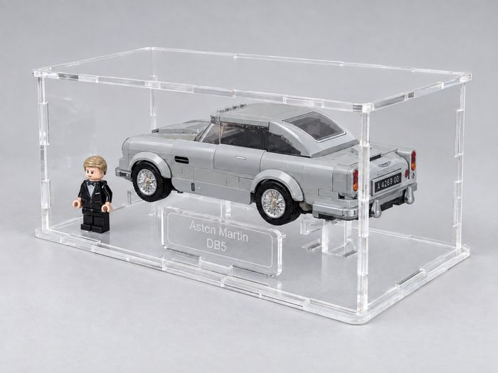 Stackable Acrylic Display Case for LEGO Speed Champions Cars | Flat-Pack Dust Cover with Display Stand