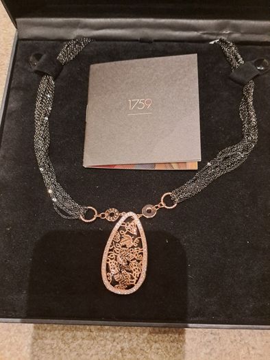 Newbridge Rose Necklace