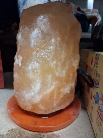 himalayan salt lamp
