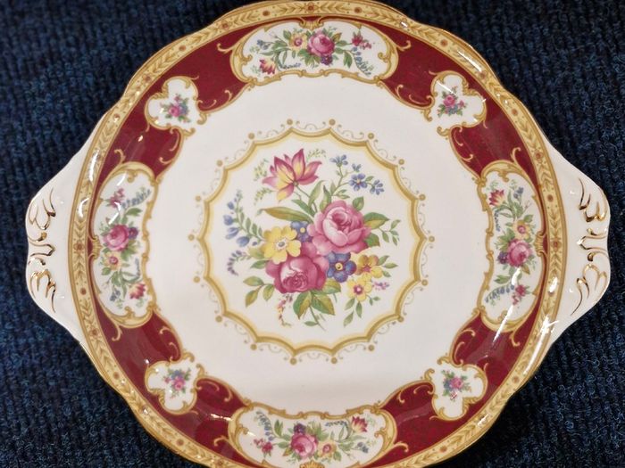 Royal Albert Lady Hamilton teaset