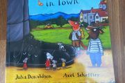 The Smartest Giant in Town by Julia Donaldson
