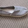 Toms new Women shoes , size 38, grey Image 3