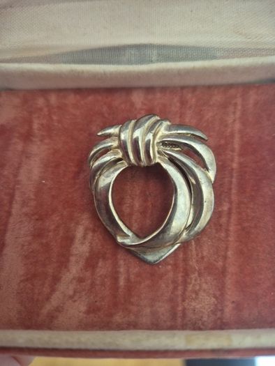 Irish Vintage Clasp Brooch