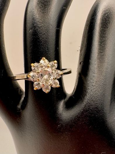 Vintage Marks & Spencer Sterling Silver Floral Cluster ring