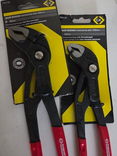 CK push button grips