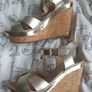 Size 5 Carvela gold wedges Image 2