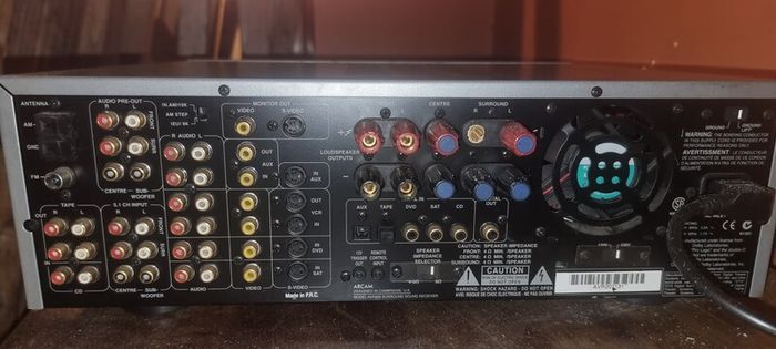 receiver arcam avr200