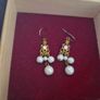 Vintage Earrings Image 4
