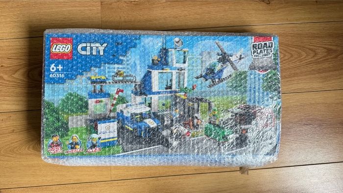 LEGO City Police Station 60316