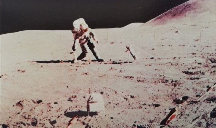 1971 Apollo 14 & 15 Official NASA Colour Photos (X20)