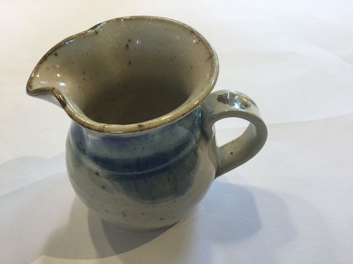 Badgers Hill milk jug (height: 9cm)