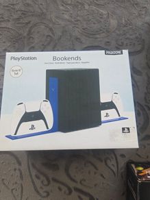 playstation book ends