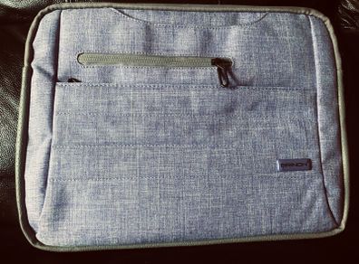 Laptop bag