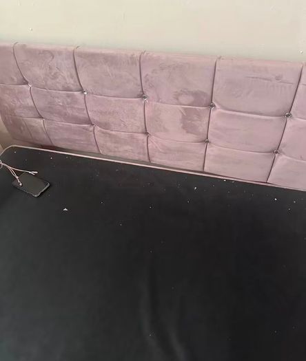 kingsize Bed