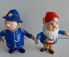 New noddy collectable bobble toys