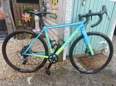 Canyon Road Bike
