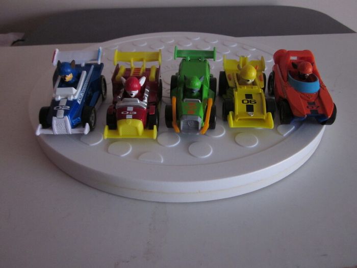 5 Paw Patrol Die Cast Racers 3"