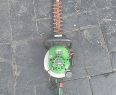 strimmers