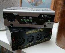 2x Midi/Usb boxes.