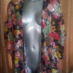 Anonymous floral top beachwear size UK20 EU48 Postage included