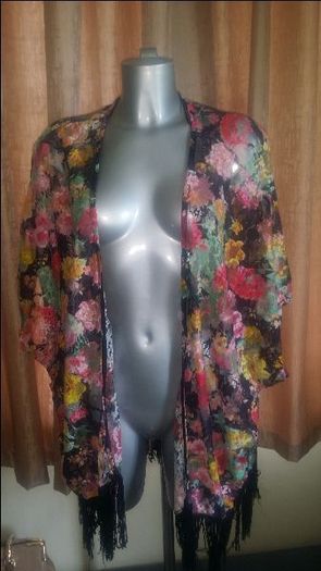 Anonymous floral top beachwear size UK20 EU48 Postage included