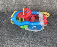 kids car garage