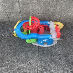 kids car garage
