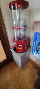 Pringle Machine and Sweets Machine