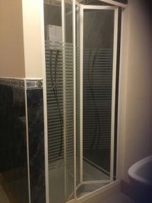 Flair Bifold door with fixed panel