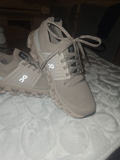 on cloud trainers