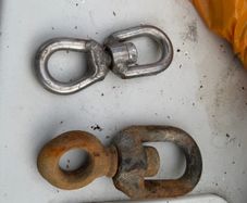 Mooring swivels