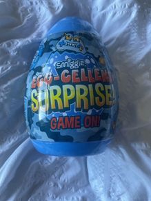 smiggle EGG-CELLENT suprise