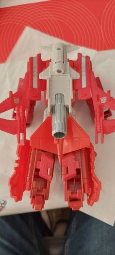 Transformer / toy / combiner