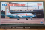 Minicraft C-54 Model Kit 1/144 scale
