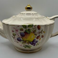 1930s James Sadler Teapot
