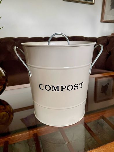 Retro Kitchen Countertop Compost Bin Food Waste Caddy