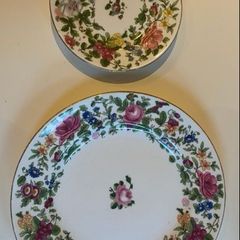 Crown  Staffordshire china eight euro for both pieces