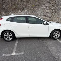 2014 Volvo V40 Automatic