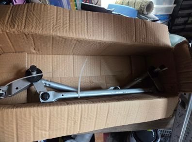 2012 Qashqai wiper linkage