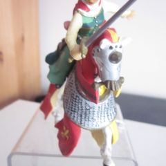 Papo Medieval Queen  Riding Horse Figure 2001