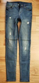 Women's skinny jeans